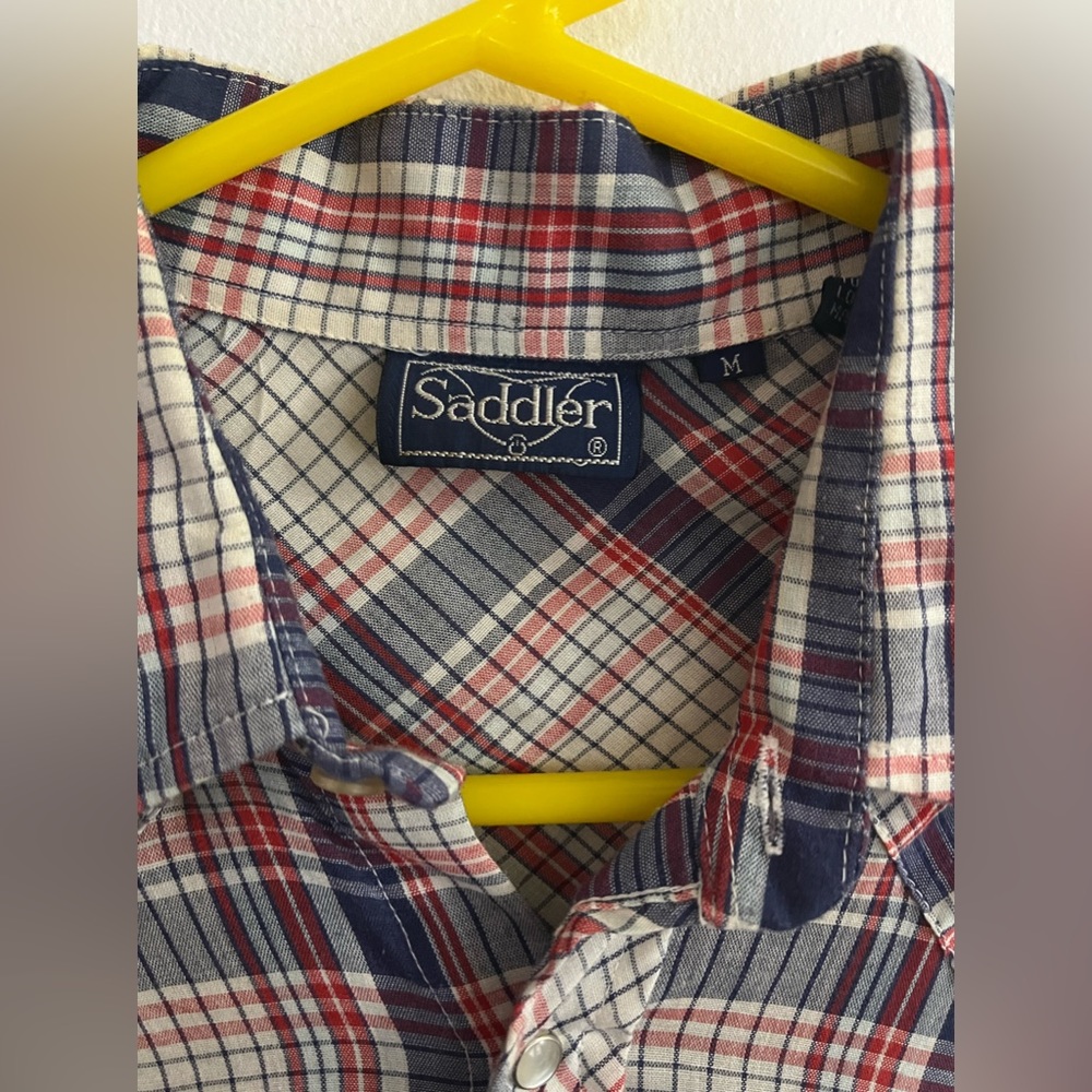 Saddler button up - Picture 2 of 3
